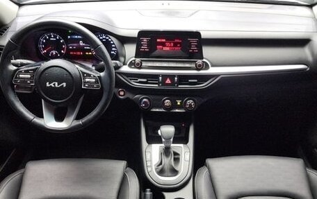 KIA K3, 2021 год, 1 560 000 рублей, 15 фотография