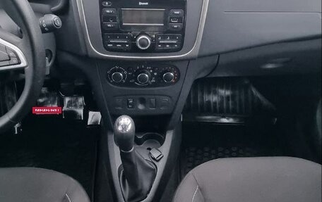 Renault Sandero II рестайлинг, 2019 год, 1 190 000 рублей, 11 фотография