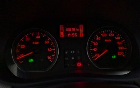 Renault Logan I, 2012 год, 655 000 рублей, 6 фотография