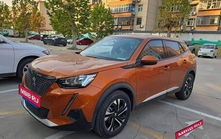 Peugeot 2008 II, 2021 год, 1 022 000 рублей, 4 фотография