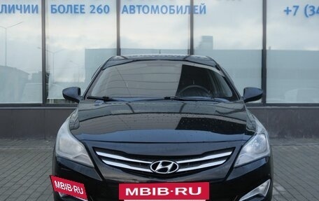Hyundai Solaris II рестайлинг, 2015 год, 915 000 рублей, 8 фотография