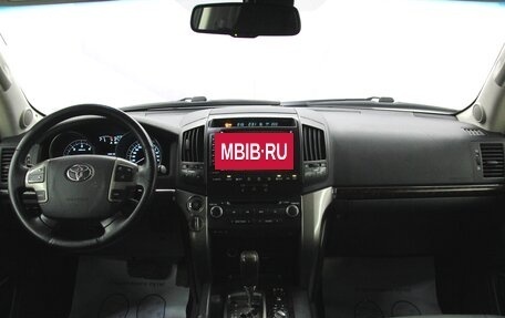 Toyota Land Cruiser 200, 2008 год, 2 451 000 рублей, 20 фотография