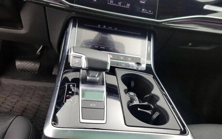 Audi Q7, 2022 год, 19 фотография