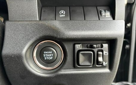 Suzuki Jimny, 2022 год, 1 124 000 рублей, 16 фотография