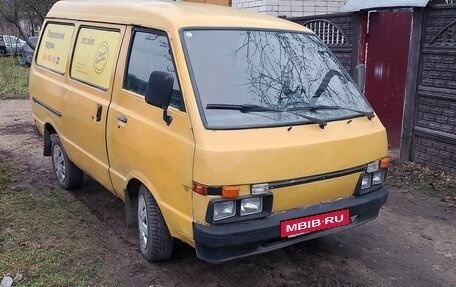 Nissan Vanette II, 1992 год, 240 000 рублей, 2 фотография