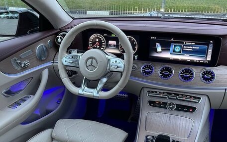 Mercedes-Benz E-Класс AMG, 2018 год, 6 499 000 рублей, 11 фотография