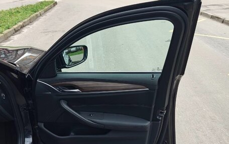 BMW 5 серия, 2018 год, 3 950 000 рублей, 15 фотография