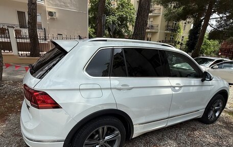 Volkswagen Tiguan II, 2019 год, 2 800 000 рублей, 6 фотография