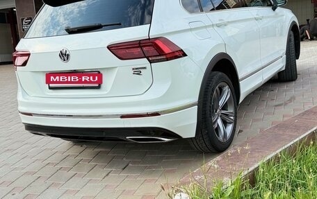 Volkswagen Tiguan II, 2019 год, 2 800 000 рублей, 9 фотография