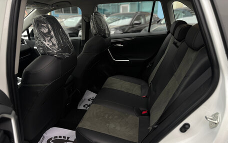 Toyota RAV4, 2025 год, 4 130 000 рублей, 16 фотография