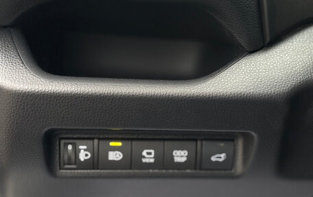 Toyota RAV4, 2025 год, 4 130 000 рублей, 12 фотография