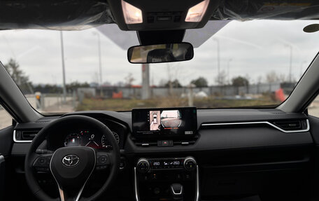 Toyota RAV4, 2025 год, 4 130 000 рублей, 17 фотография