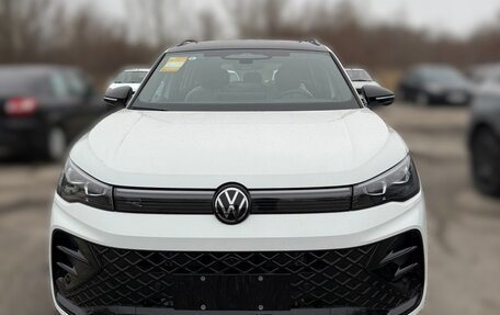 Volkswagen Tiguan, 2025 год, 4 952 000 рублей, 1 фотография