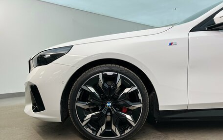 BMW 5 серия, 2025 год, 9 250 000 рублей, 7 фотография