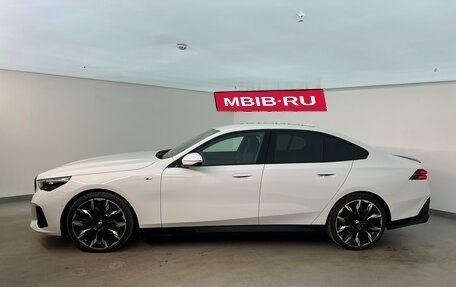 BMW 5 серия, 2025 год, 9 250 000 рублей, 5 фотография