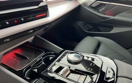 BMW 5 серия, 2025 год, 9 250 000 рублей, 16 фотография