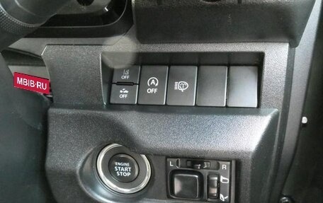 Suzuki Jimny, 2022 год, 1 098 000 рублей, 30 фотография