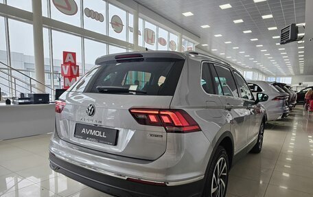 Volkswagen Tiguan II, 2020 год, 2 639 000 рублей, 9 фотография