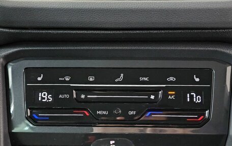 Volkswagen Tiguan II, 2020 год, 2 639 000 рублей, 24 фотография