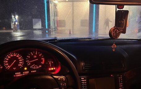 BMW 5 серия, 1999 год, 375 000 рублей, 9 фотография