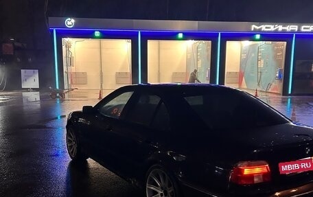 BMW 5 серия, 1999 год, 375 000 рублей, 3 фотография