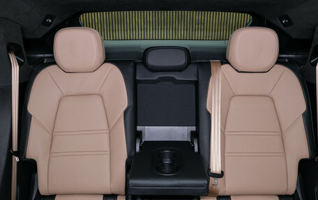 Porsche Cayenne III, 2025 год, 25 286 700 рублей, 28 фотография