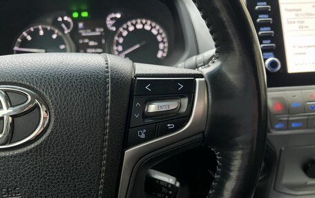 Toyota Land Cruiser Prado 150 рестайлинг 2, 2020 год, 6 700 000 рублей, 17 фотография