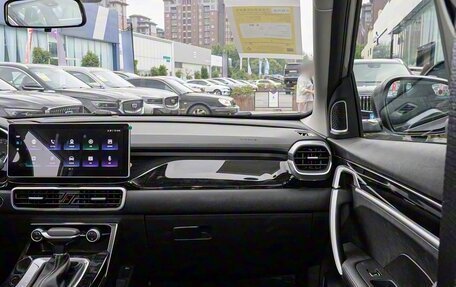 Geely Coolray I, 2025 год, 1 705 001 рублей, 10 фотография