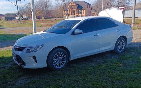 Toyota Camry, 2015 год, 2 150 000 рублей, 1 фотография