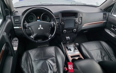 Mitsubishi Pajero IV, 2006 год, 1 199 000 рублей, 11 фотография