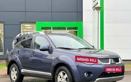Mitsubishi Outlander III рестайлинг 3, 2007 год, 799 000 рублей, 3 фотография