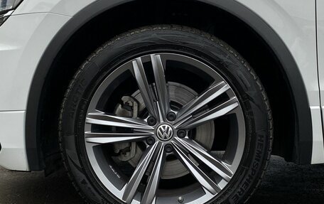 Volkswagen Tiguan II, 2018 год, 3 379 000 рублей, 9 фотография