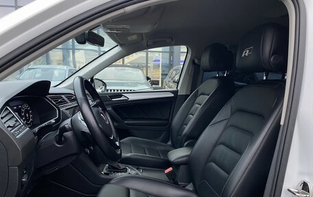 Volkswagen Tiguan II, 2018 год, 3 379 000 рублей, 22 фотография