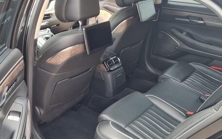 Genesis G90 I рестайлинг, 2019 год, 3 000 000 рублей, 7 фотография