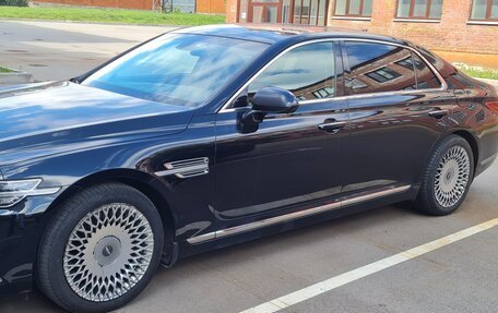 Genesis G90 I рестайлинг, 2019 год, 3 000 000 рублей, 2 фотография