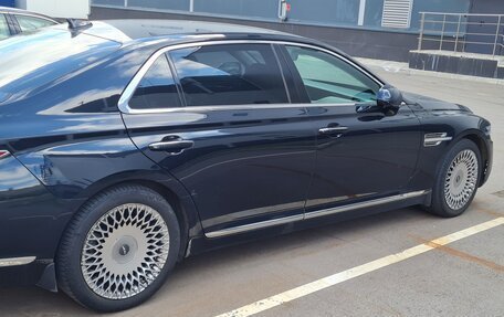 Genesis G90 I рестайлинг, 2019 год, 3 000 000 рублей, 4 фотография