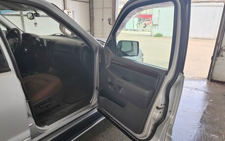 Ford Explorer III, 2003 год, 850 000 рублей, 16 фотография