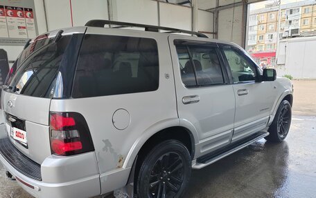 Ford Explorer III, 2003 год, 850 000 рублей, 11 фотография