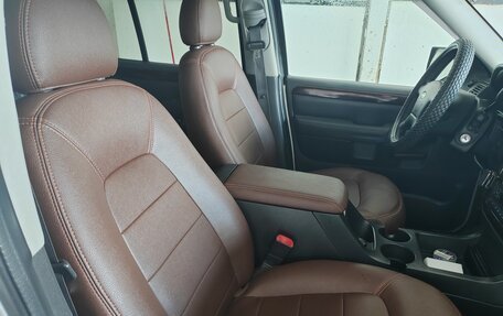 Ford Explorer III, 2003 год, 850 000 рублей, 18 фотография