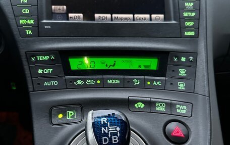 Toyota Prius, 2009 год, 1 300 000 рублей, 21 фотография