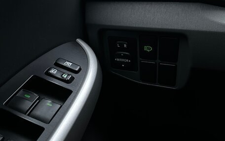 Toyota Prius, 2009 год, 1 300 000 рублей, 25 фотография