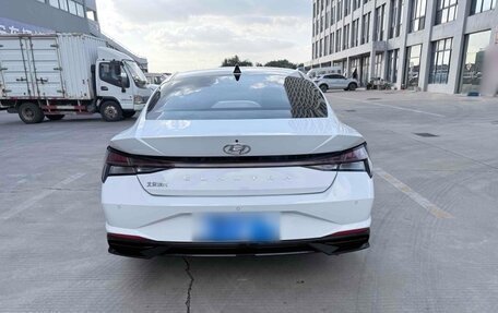 Hyundai Elantra, 2022 год, 1 697 852 рублей, 8 фотография