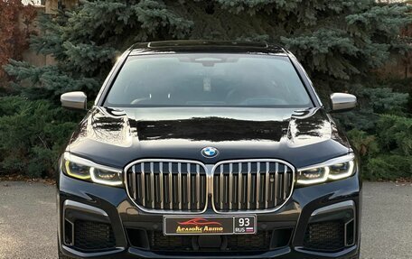 BMW 7 серия, 2019 год, 5 300 000 рублей, 3 фотография