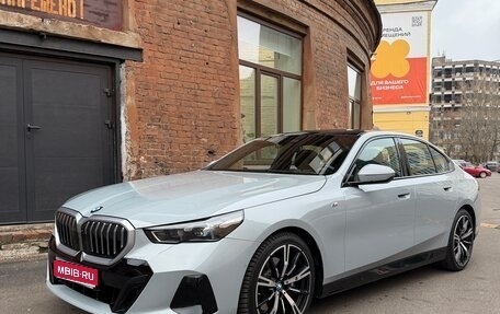 BMW 5 серия, 2023 год, 8 490 000 рублей, 1 фотография