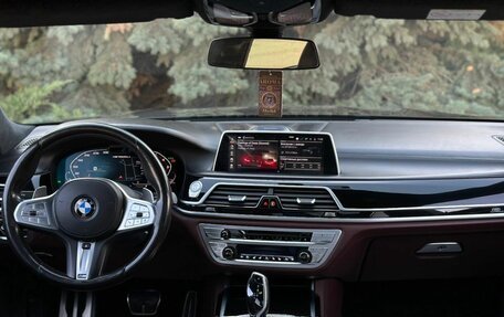 BMW 7 серия, 2019 год, 5 300 000 рублей, 21 фотография