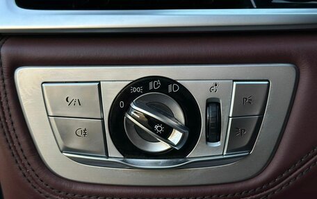 BMW 7 серия, 2019 год, 5 300 000 рублей, 27 фотография