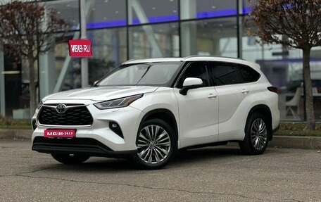 Toyota Highlander, 2021 год, 5 190 000 рублей, 1 фотография