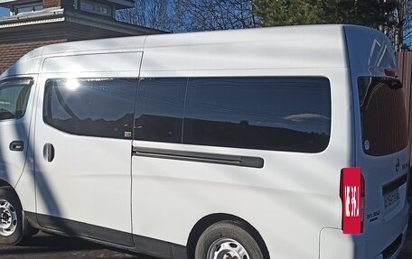 Nissan NV350 Caravan I, 2015 год, 2 500 000 рублей, 9 фотография