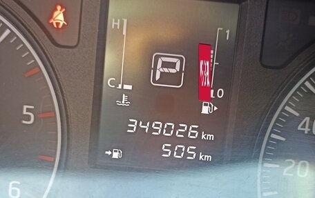 Nissan NV350 Caravan I, 2015 год, 2 500 000 рублей, 3 фотография