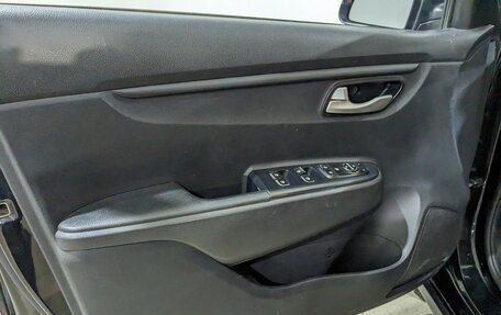 KIA Rio IV, 2020 год, 900 000 рублей, 19 фотография